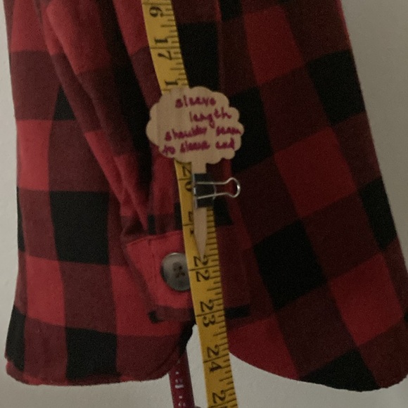 Eden & Olivia Maternity Size Large buttoned down Sherpa shirt with 4 pockets - Picture 5 of 12